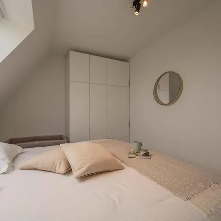 アパート Stylish With Spacious Terrace ミデルケルケ